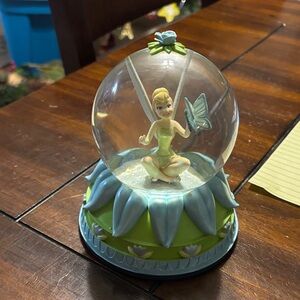 Hallmark Disney Collectible Snow Globe